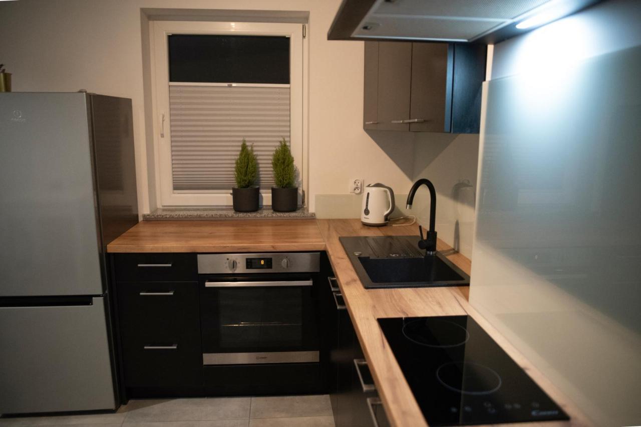 Apartament Jana Pawla Nowy Sącz Exteriör bild