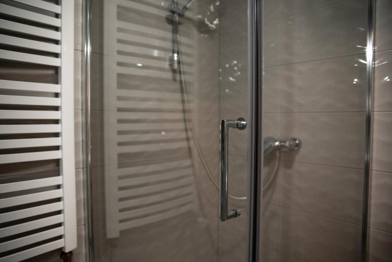 Apartament Jana Pawla Nowy Sącz Exteriör bild